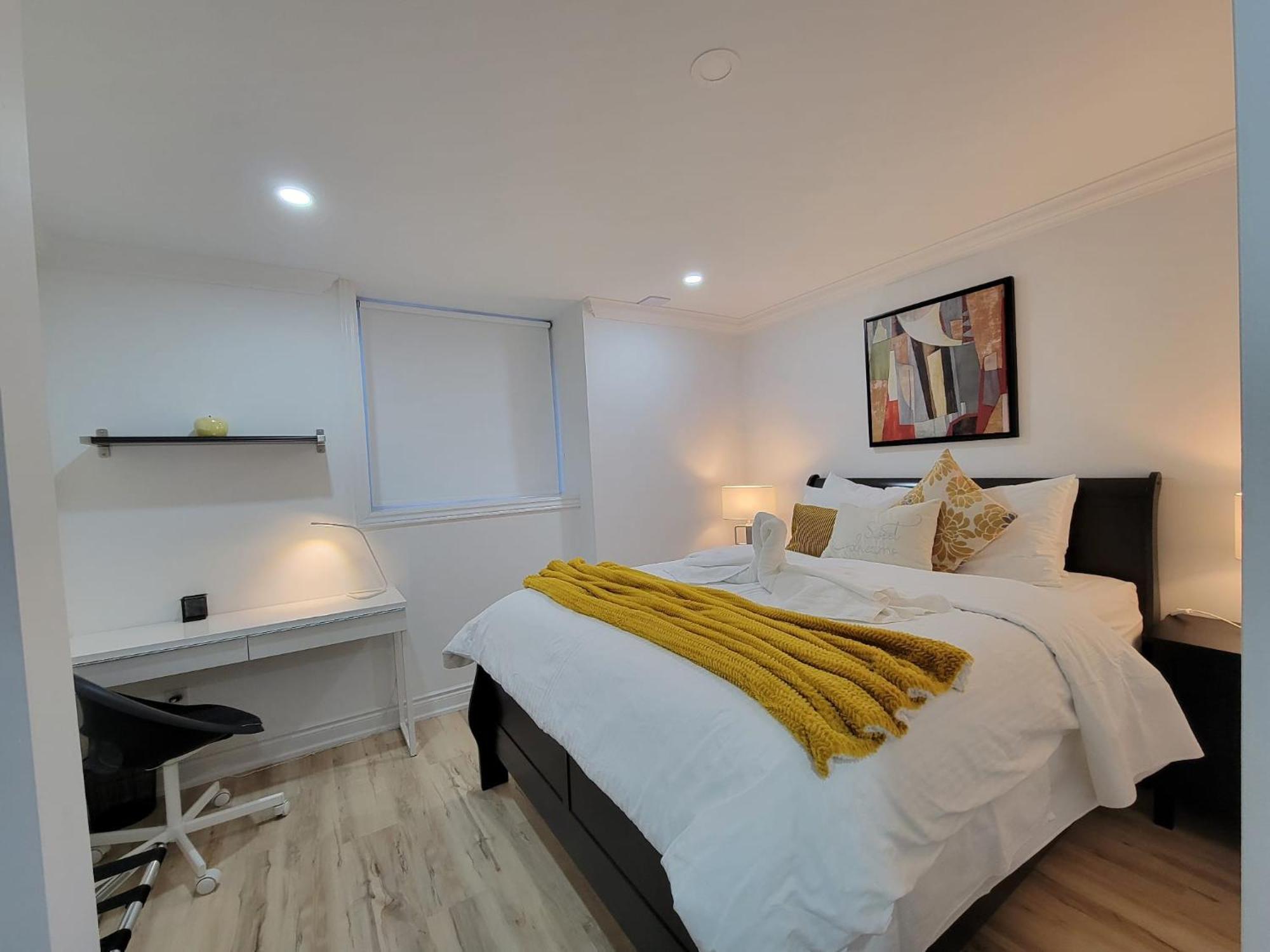 Modern Oasis In Richmond Hill, The Place For You! Apartamento Exterior foto